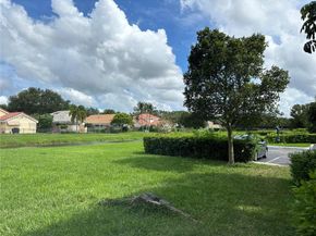 10125 W Sunrise Blvd 106, Plantation FL 33322