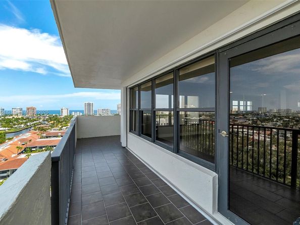 3200 N Port Royale Dr N 1612, Fort Lauderdale FL 33308