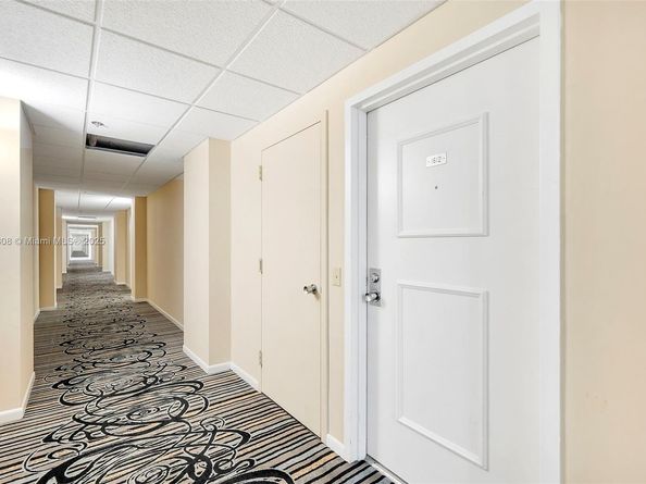 3200 N Port Royale Dr N 1612, Fort Lauderdale FL 33308
