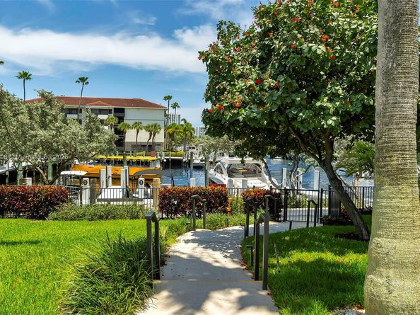 3200 N Port Royale Dr N 1612, Fort Lauderdale FL 33308