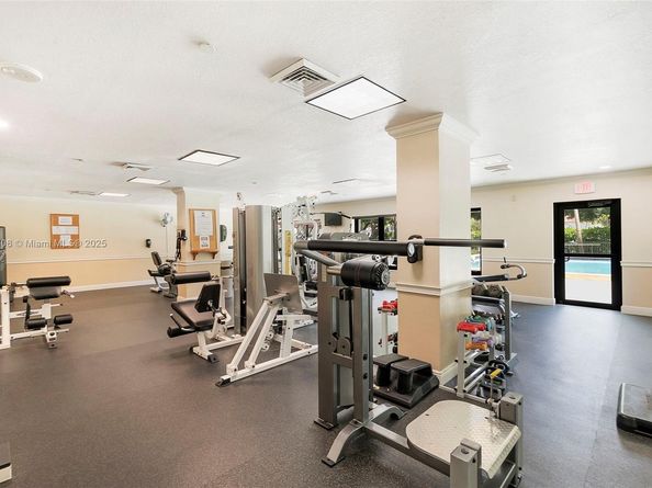 3200 N Port Royale Dr N 1612, Fort Lauderdale FL 33308