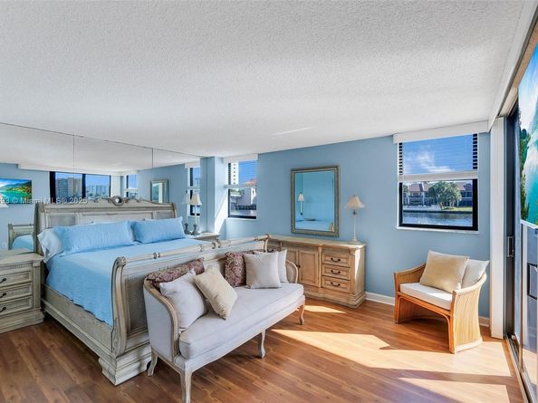 2900 NE 14th St Cswy 108, Pompano Beach FL 33062