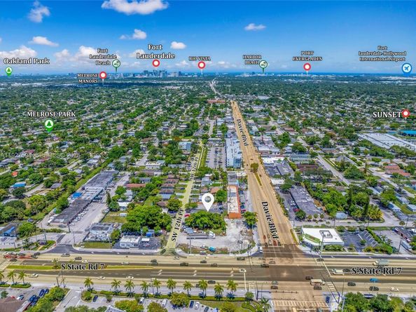 3932 SW 12th Pl, Fort Lauderdale FL 33312