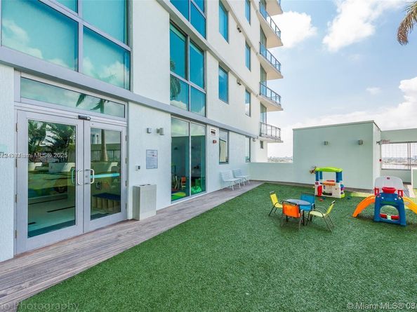 92 SW 3rd St 4104, Miami FL 33130