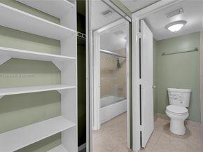 1100 NW 87th Ave 306, Coral Springs FL 33071