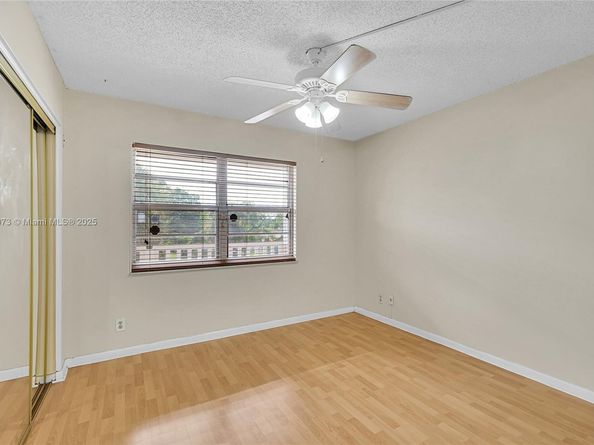 1100 NW 87th Ave 306, Coral Springs FL 33071