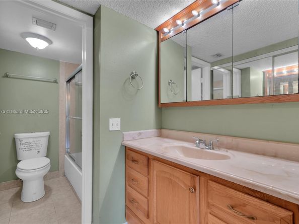 1100 NW 87th Ave 306, Coral Springs FL 33071