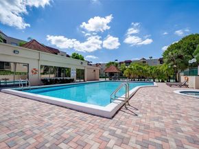 10501 W Broward Blvd 104, Plantation FL 33324