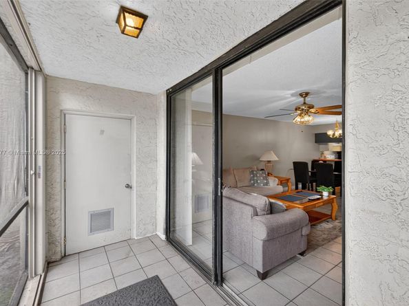 10501 W Broward Blvd 104, Plantation FL 33324