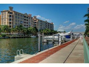 2950 NE 188th St 309, Aventura FL 33180