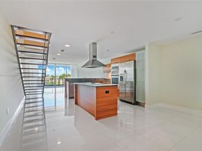 2950 NE 188th St 309, Aventura FL 33180