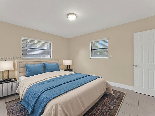 1601 SW 68th Ter, North Lauderdale FL 33068