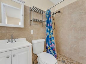 1601 SW 68th Ter, North Lauderdale FL 33068