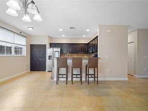 1020 NE 207th Ter, Miami FL 33179