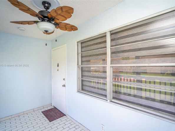 5300 Washington St T227, Hollywood FL 33021