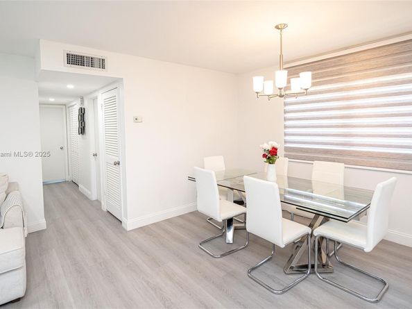 5300 Washington St T227, Hollywood FL 33021