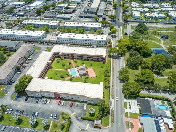 5300 Washington St T227, Hollywood FL 33021