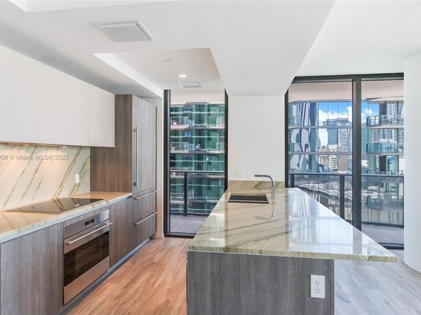 801 S Miami Ave 1505, Miami FL 33130