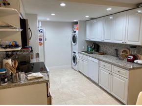 155 Ocean Lane Dr 611, Key Biscayne FL 33149