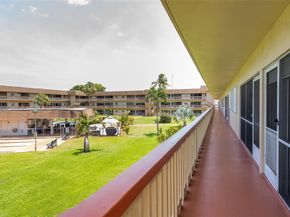 5300 Washington St T227, Hollywood FL 33021