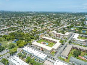 5300 Washington St T227, Hollywood FL 33021