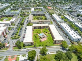 5300 Washington St T227, Hollywood FL 33021