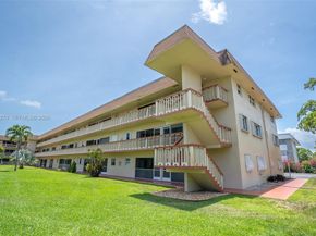 5300 Washington St T227, Hollywood FL 33021