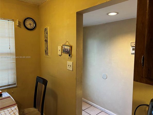 3141 nw 47th ter 322, Lauderdale Lakes FL 33319
