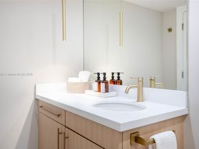 2301 Collins Ave 836, Miami Beach FL 33139