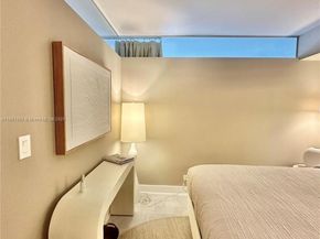 2301 Collins Ave 836, Miami Beach FL 33139