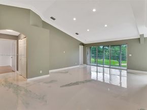 8018 Aberdeen Dr 202, Boynton Beach FL 33472