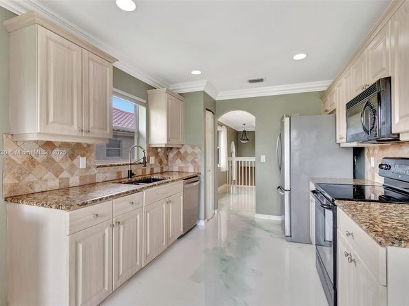 8018 Aberdeen Dr 202, Boynton Beach FL 33472