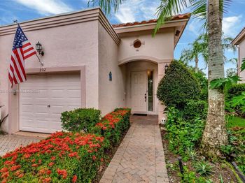 8018 Aberdeen Dr