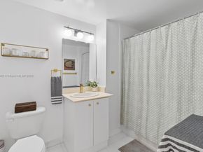 5970 Indian Creek Dr 504, Miami Beach FL 33140
