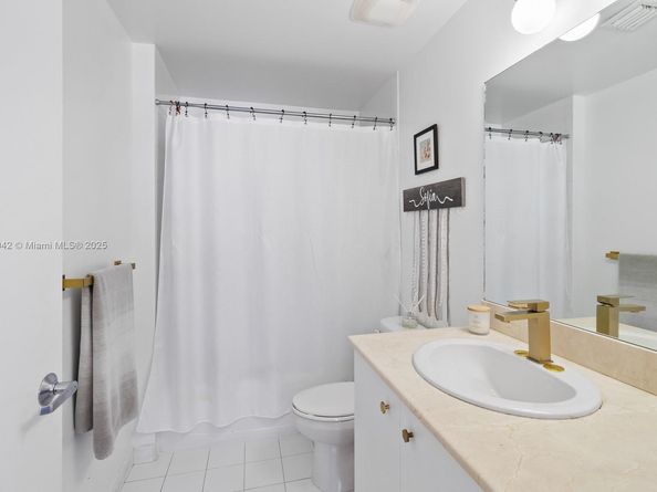 5970 Indian Creek Dr 504, Miami Beach FL 33140