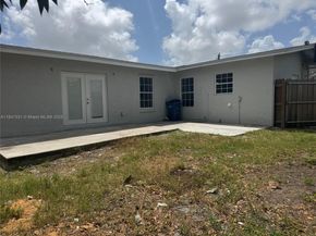 3241 NW 4th St, Lauderhill FL 33311