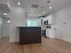3241 NW 4th St, Lauderhill FL 33311