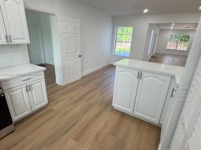 3241 NW 4th St, Lauderhill FL 33311