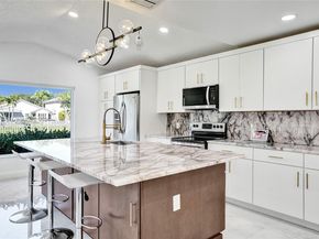 5380 NW 117th Ave, Coral Springs FL 33076