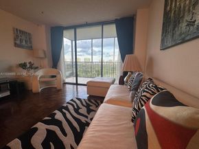 20335 W Country Club Dr 1105, Aventura FL 33180