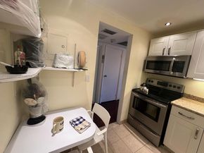 20335 W Country Club Dr 1105, Aventura FL 33180