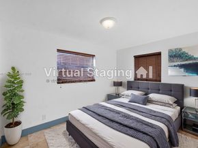 1541 SW 52nd Ave, Plantation FL 33317