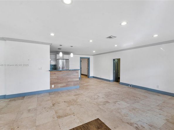 1541 SW 52nd Ave, Plantation FL 33317