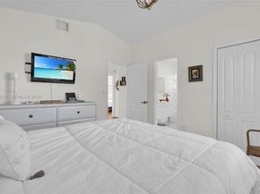16362 SW 139th Ave, Miami FL 33177
