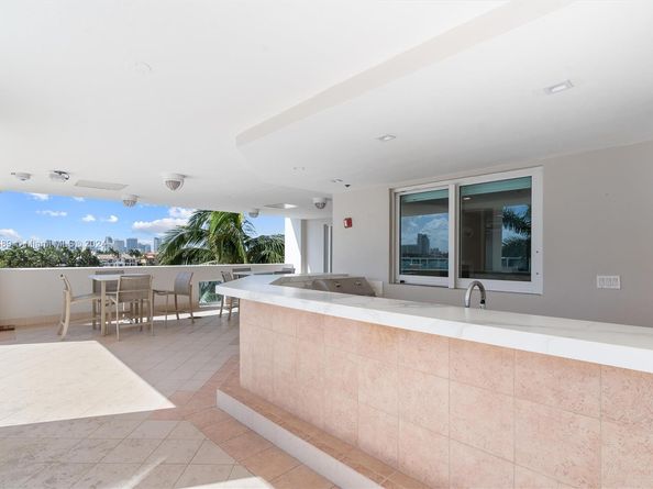 3055 Harbor Dr 1202, Fort Lauderdale FL 33316