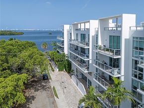 720 NE 62nd St 403, Miami FL 33138