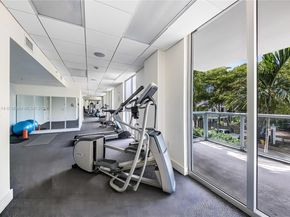 720 NE 62nd St 403, Miami FL 33138