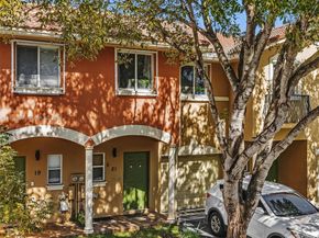 21 SE 3rd Ave, Hallandale Beach FL 33009