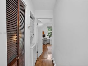 1953 NE 15th Ave, Fort Lauderdale FL 33305