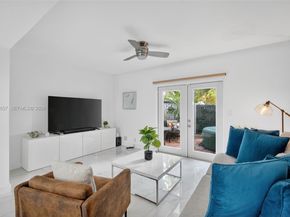 1953 NE 15th Ave, Fort Lauderdale FL 33305